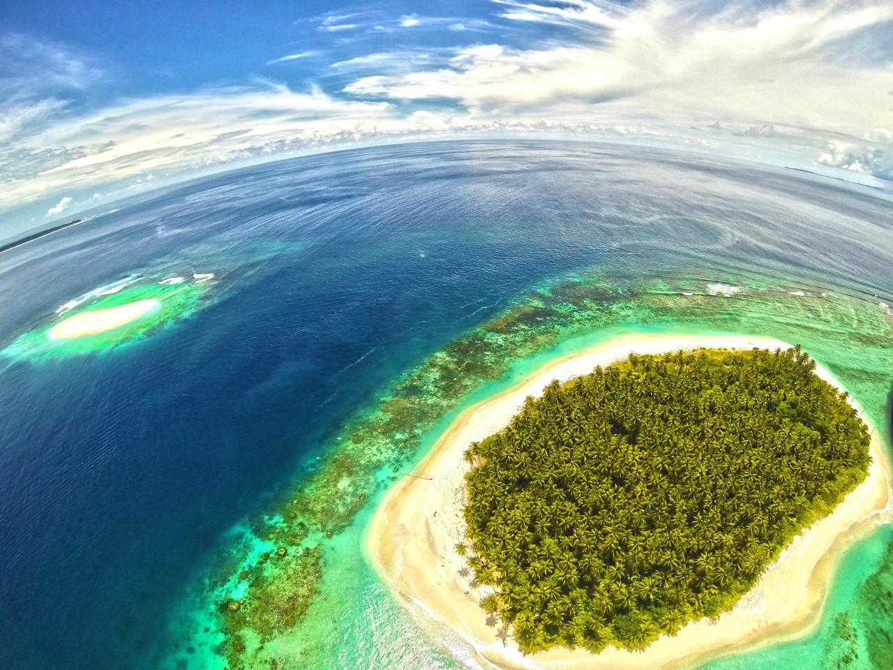Jelajahi Pulau Terindah di Kepulauan Mentawai
