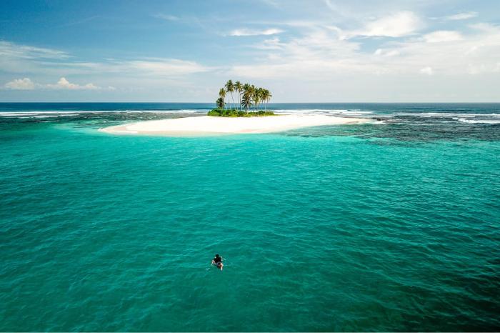 Pulau terindah di Kepulauan Mentawai
