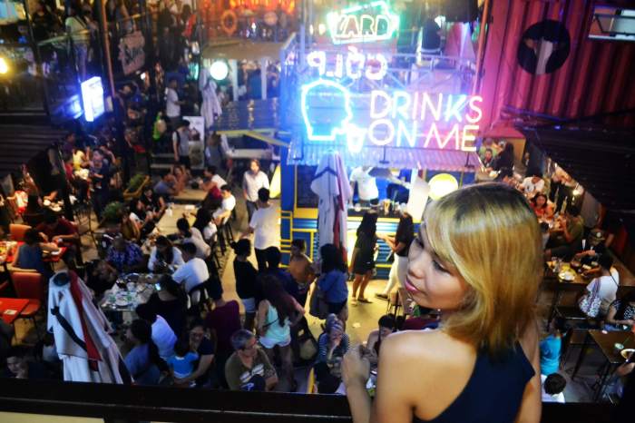 Nightlife manila venues metro experience night makati party