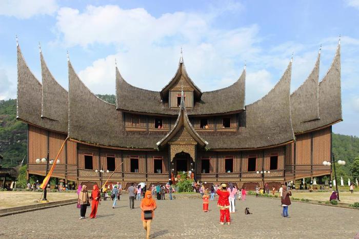 Wisata religi di Batusangkar