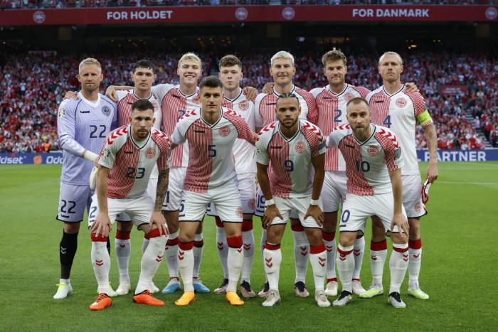 Media Sumbar – Hasil Pertandingan Sepak Bola: Slovenia Tumbang di Tangan Denmark